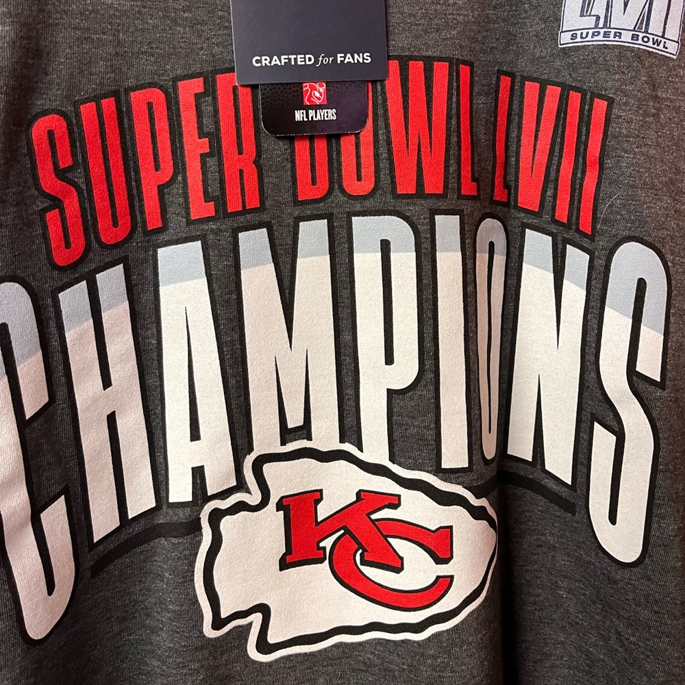 Kansas City Chiefs Super Bowl LVII T-shirt Fanatics Men’s Large Gray Football